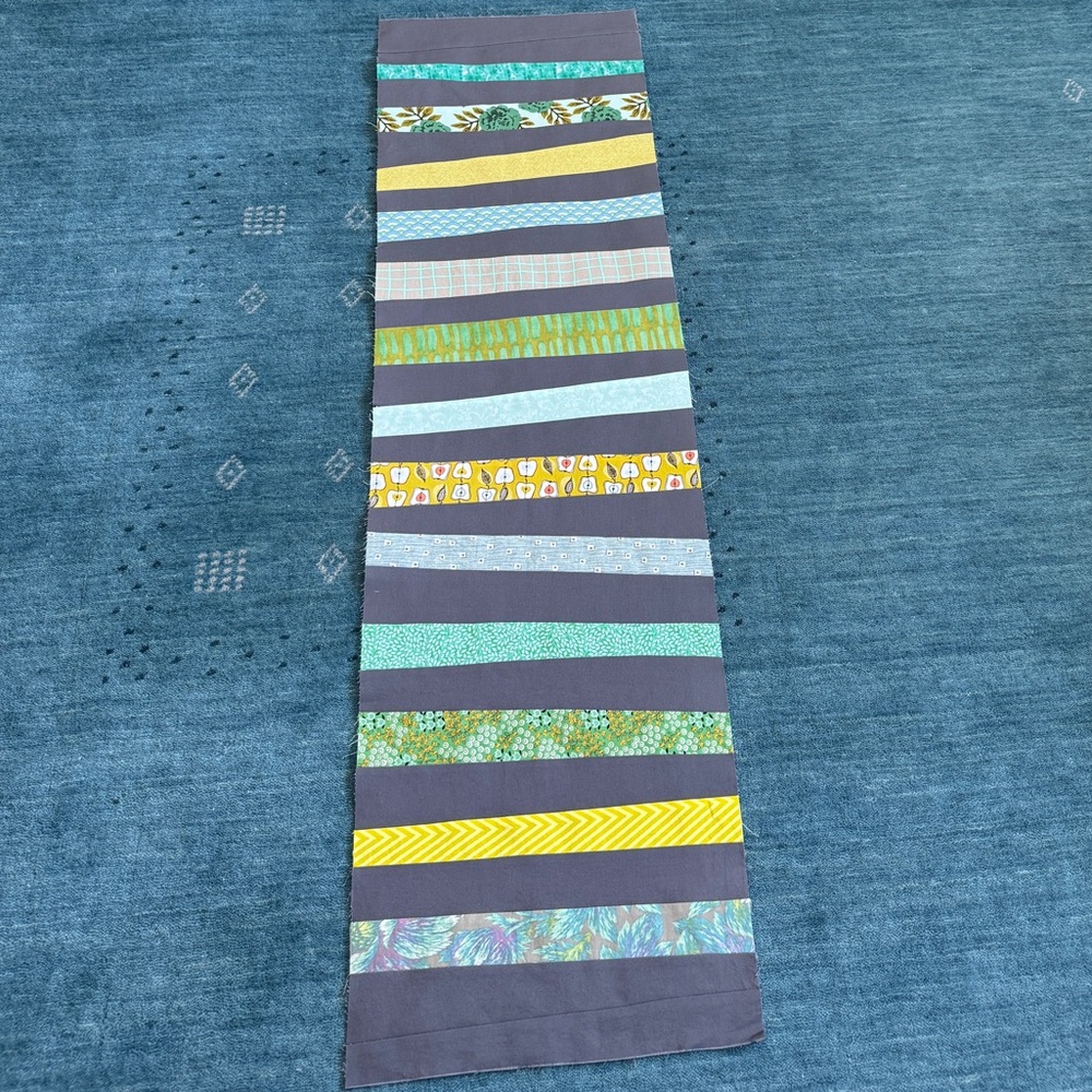 Table Runner Top - Picture 3 of 12